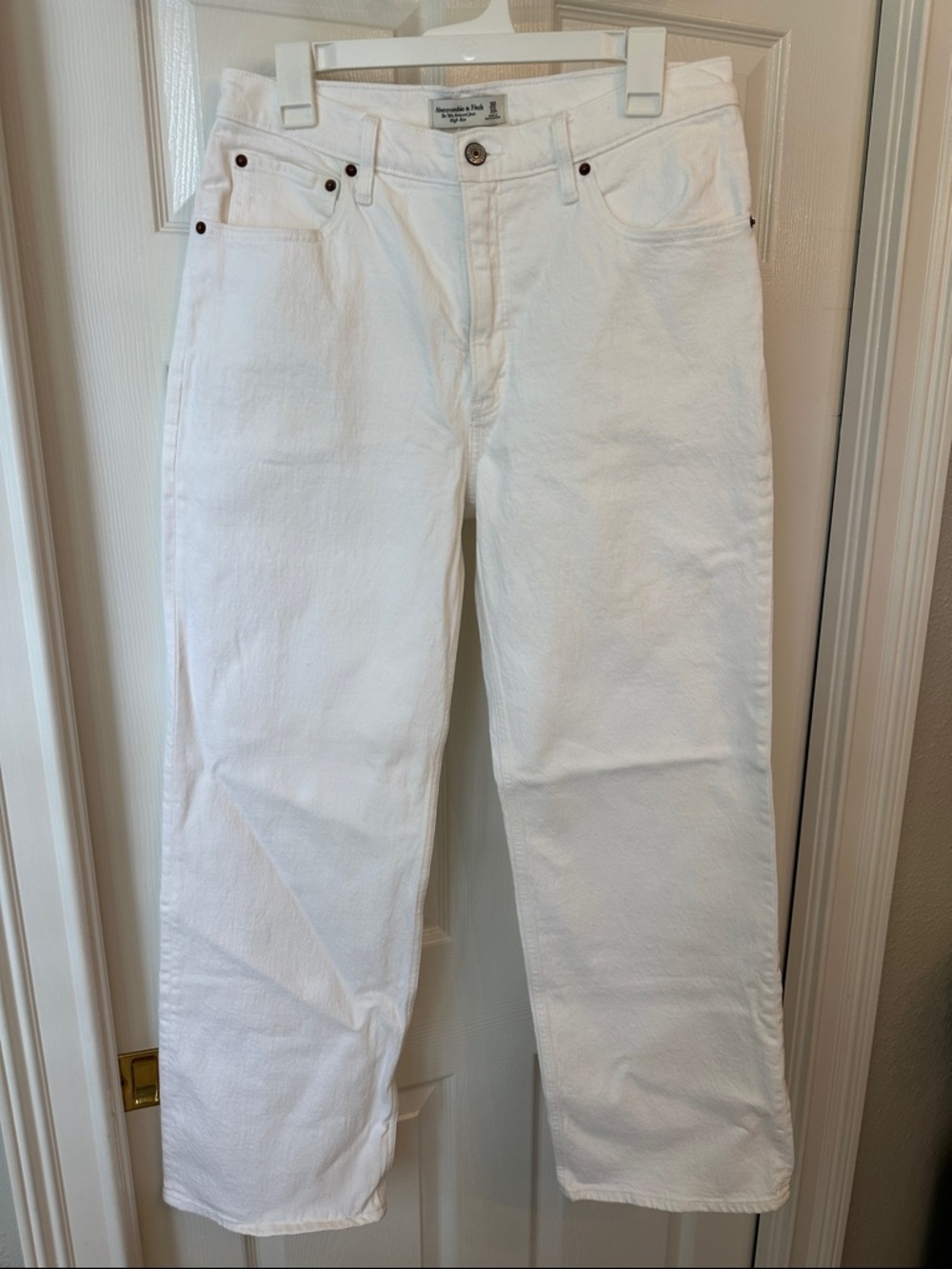Abercrombie & Fitch White Straight-Leg Women's Jeans